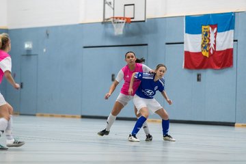 Bild 424 - F Loewinnen Hallen Cup